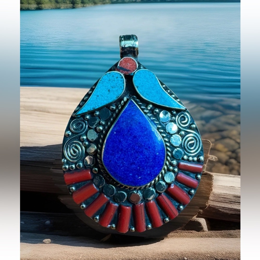 Exquisite Handcrafted Nature Theme Fruit Shape Pendant With Stones & Silver 50gr
